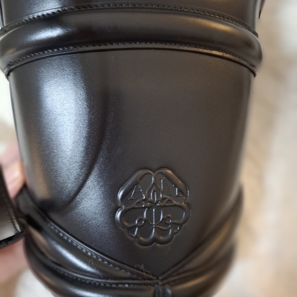 SOLD - Picture 5 of 9